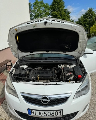 Opel Astra cena 23500 przebieg: 161399, rok produkcji 2009 z Tłuszcz małe 232
